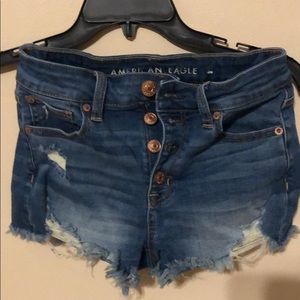 American Eagle Hi-rise shortie